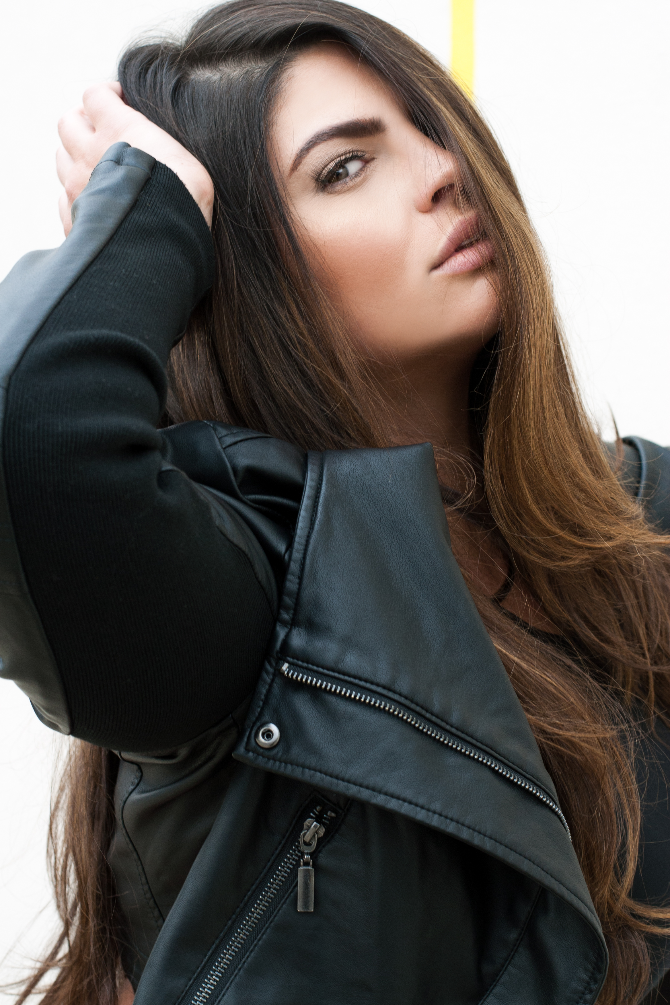 Photo by Nikki Gomez , MUA Eve Chen .