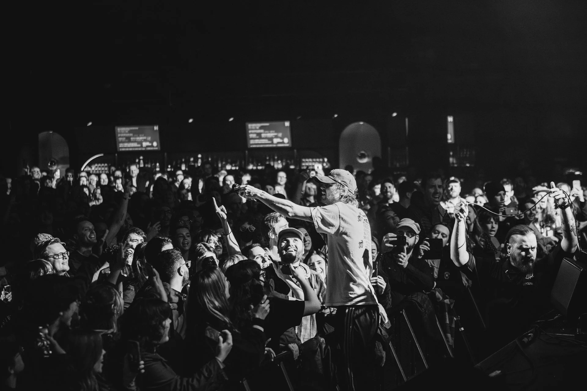 Hollerado at History
  
©Beyond The Watch. All Rights Reserved. Do not use photography without permission.