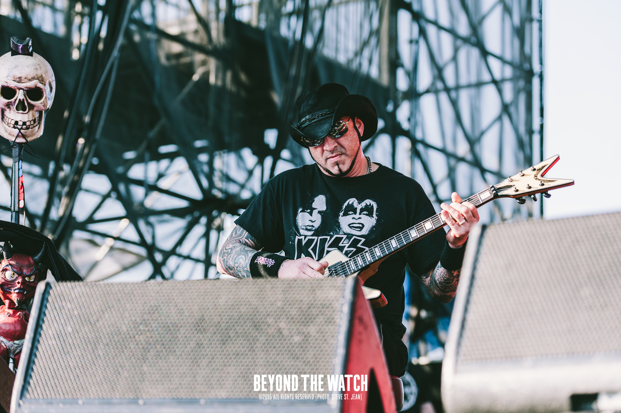 HellYeah-2.jpg