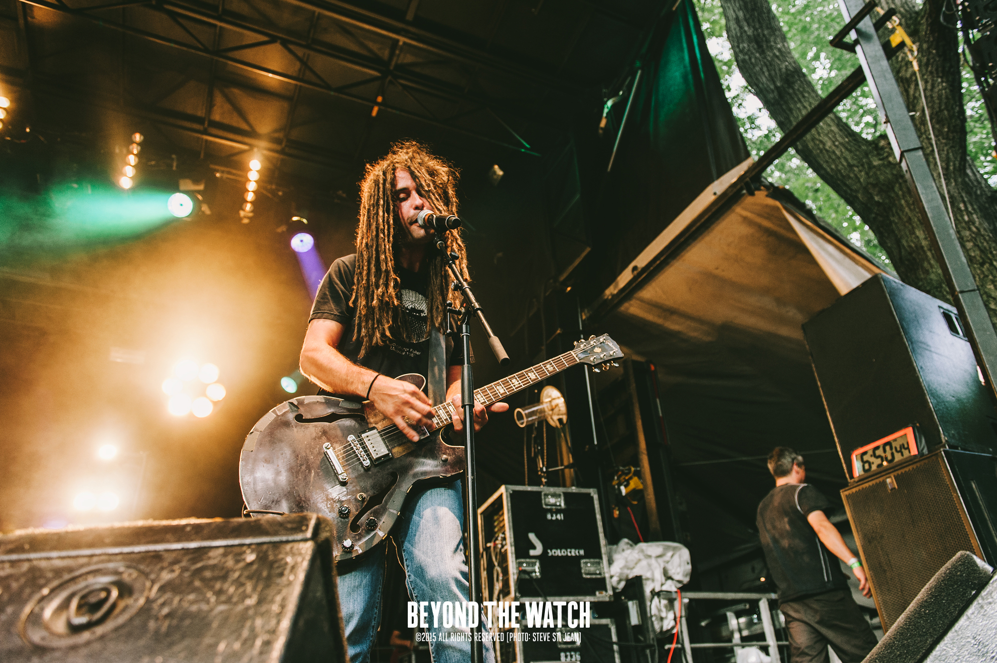 Moneen