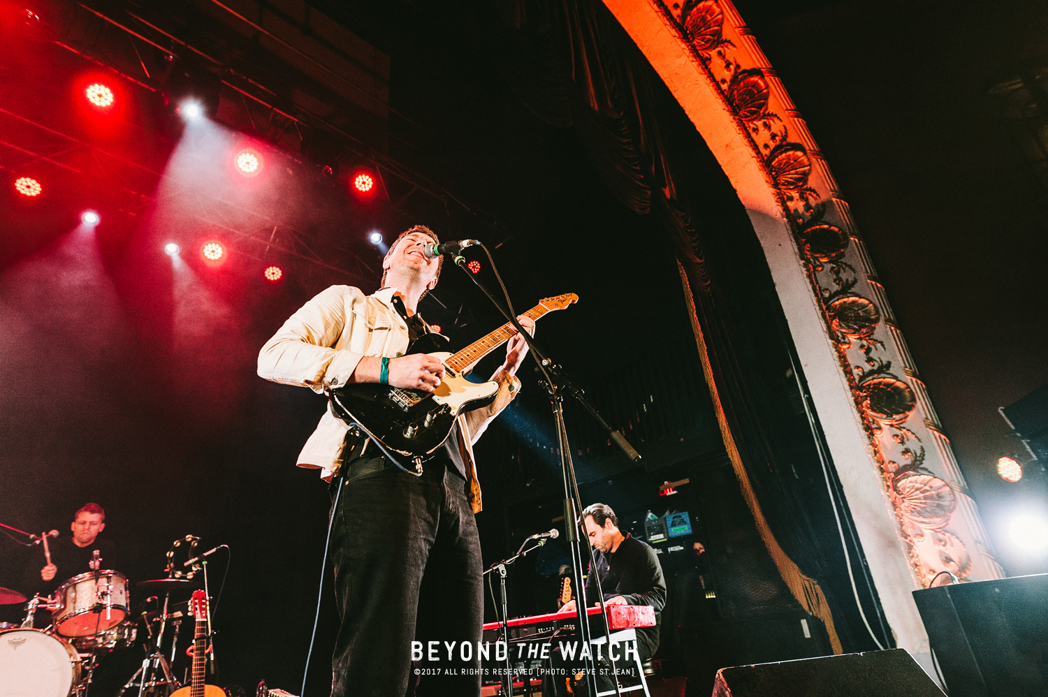  Hamilton Leithauser at The Opera House 