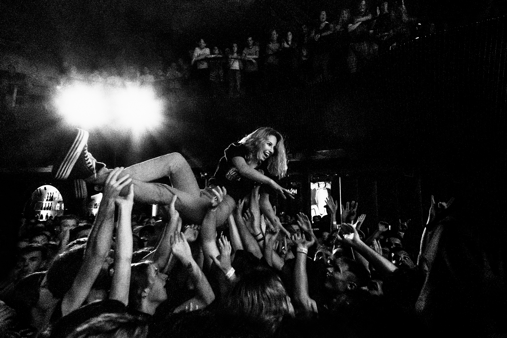 King-GIzzard-And-The-Lizard-Wizard-Beyond-The-Watch.jpg