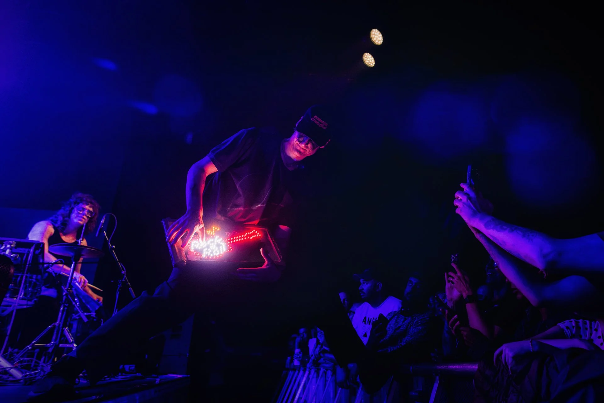 Photos: Crabe at The Mod Club
