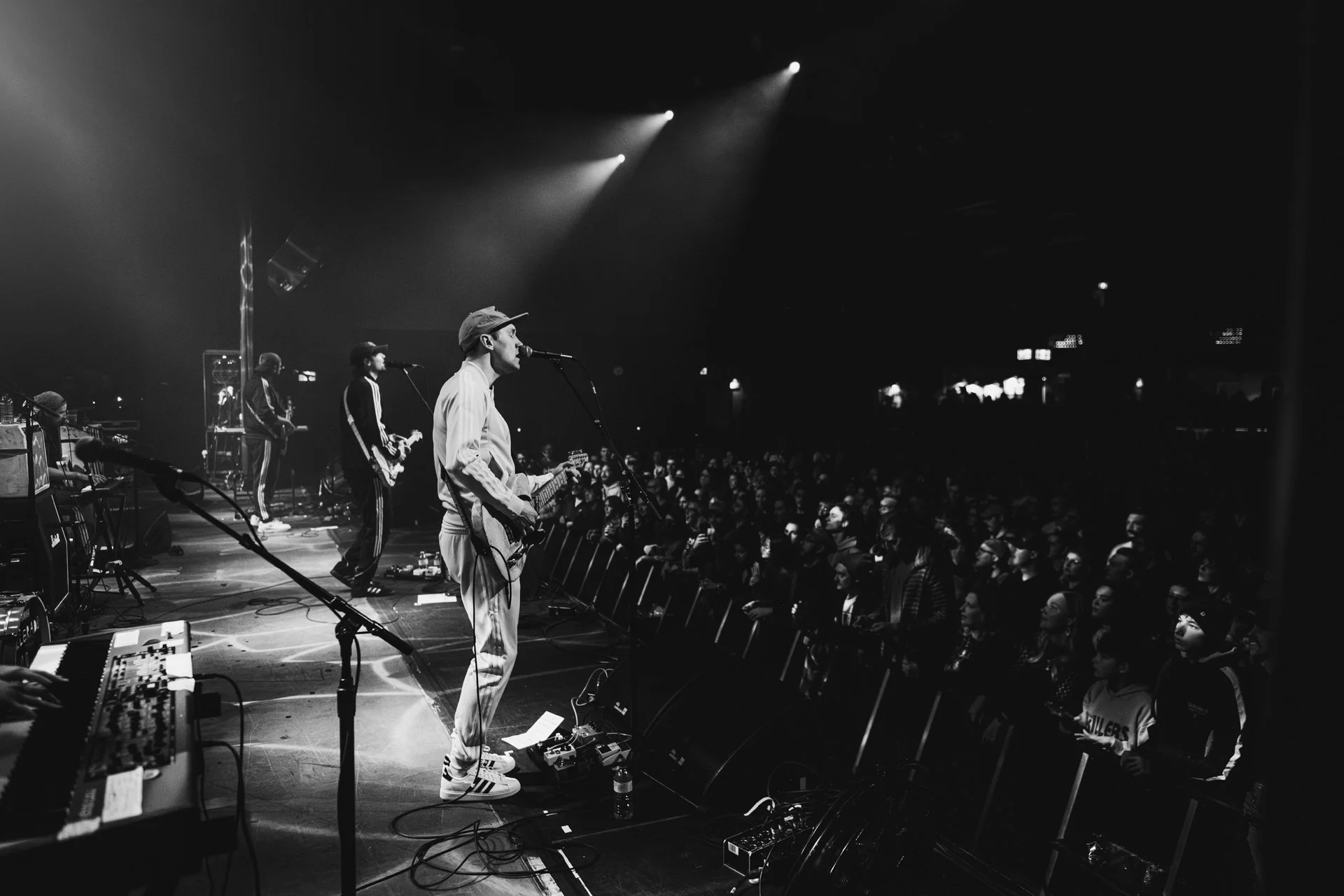 Hollerado at History
  
©Beyond The Watch. All Rights Reserved. Do not use photography without permission.