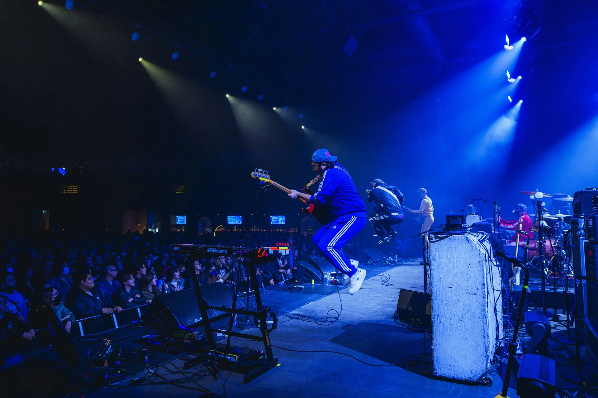 Hollerado at History
  
©Beyond The Watch. All Rights Reserved. Do not use photography without permission.