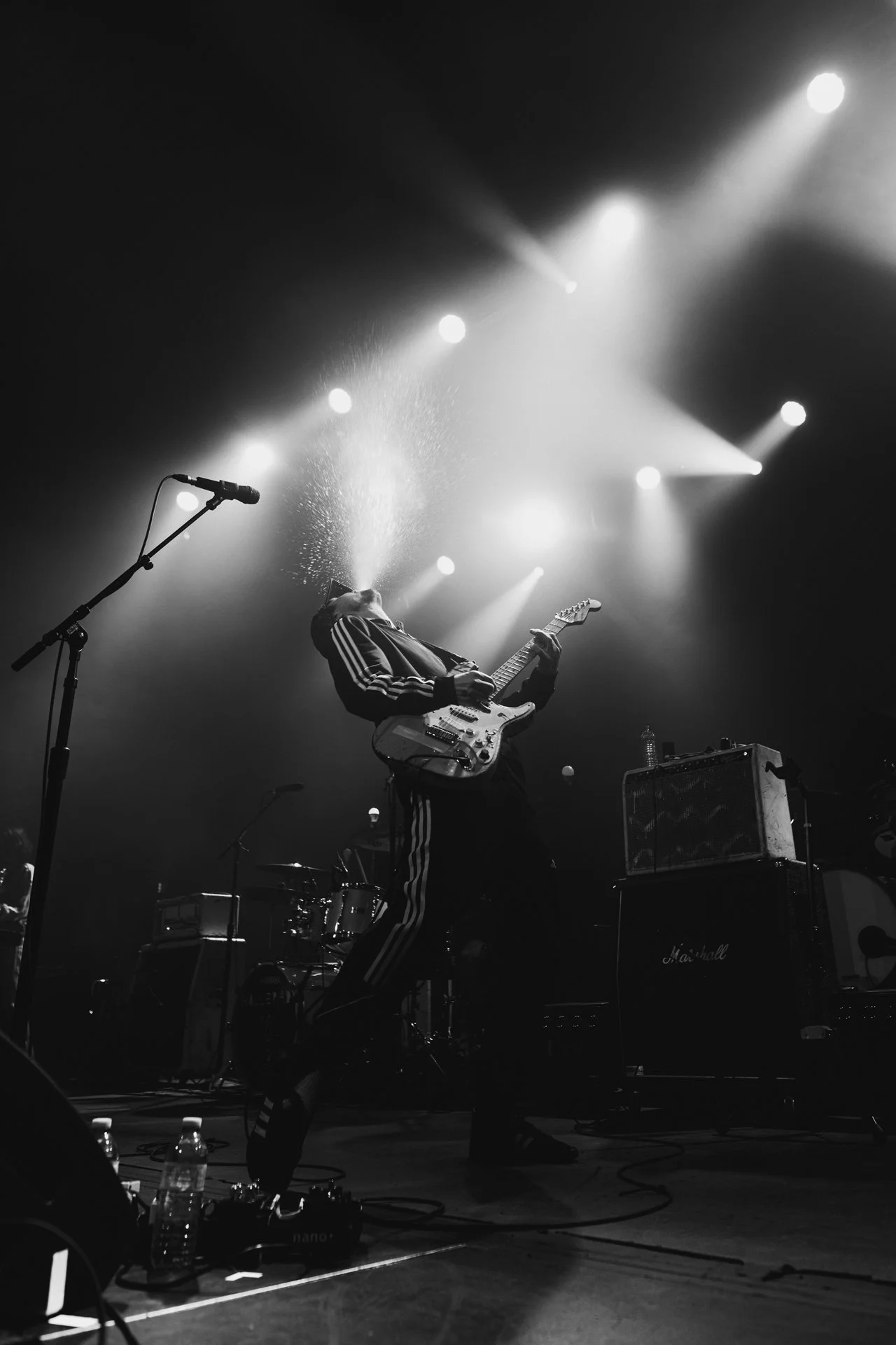 Hollerado at History
  
©Beyond The Watch. All Rights Reserved. Do not use photography without permission.