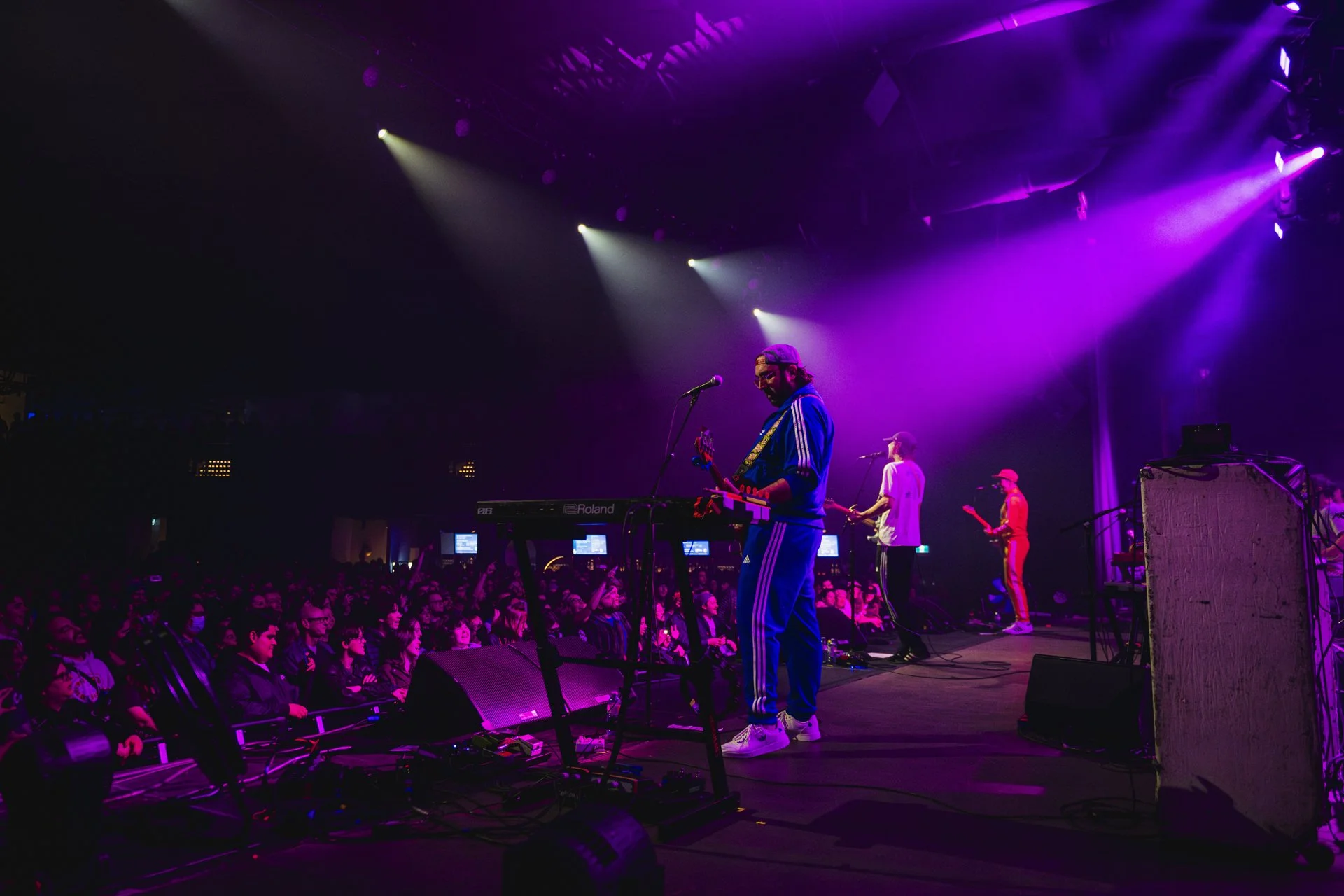 Hollerado at History
  
©Beyond The Watch. All Rights Reserved. Do not use photography without permission.