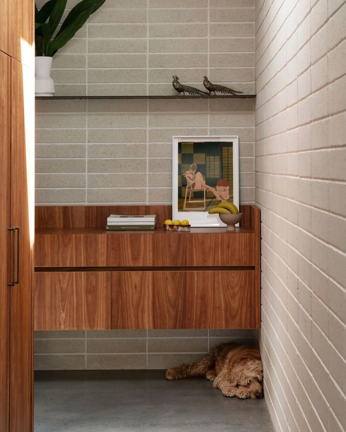 Subtle textures, lasting impressions.

Interior Design &amp; Joinery, furniture &amp; styling: @tailorhouseinteriors
Building Designer: @darklight_design
Photography: @jody_darcy
Cabinet Maker: @lifestylecabinets