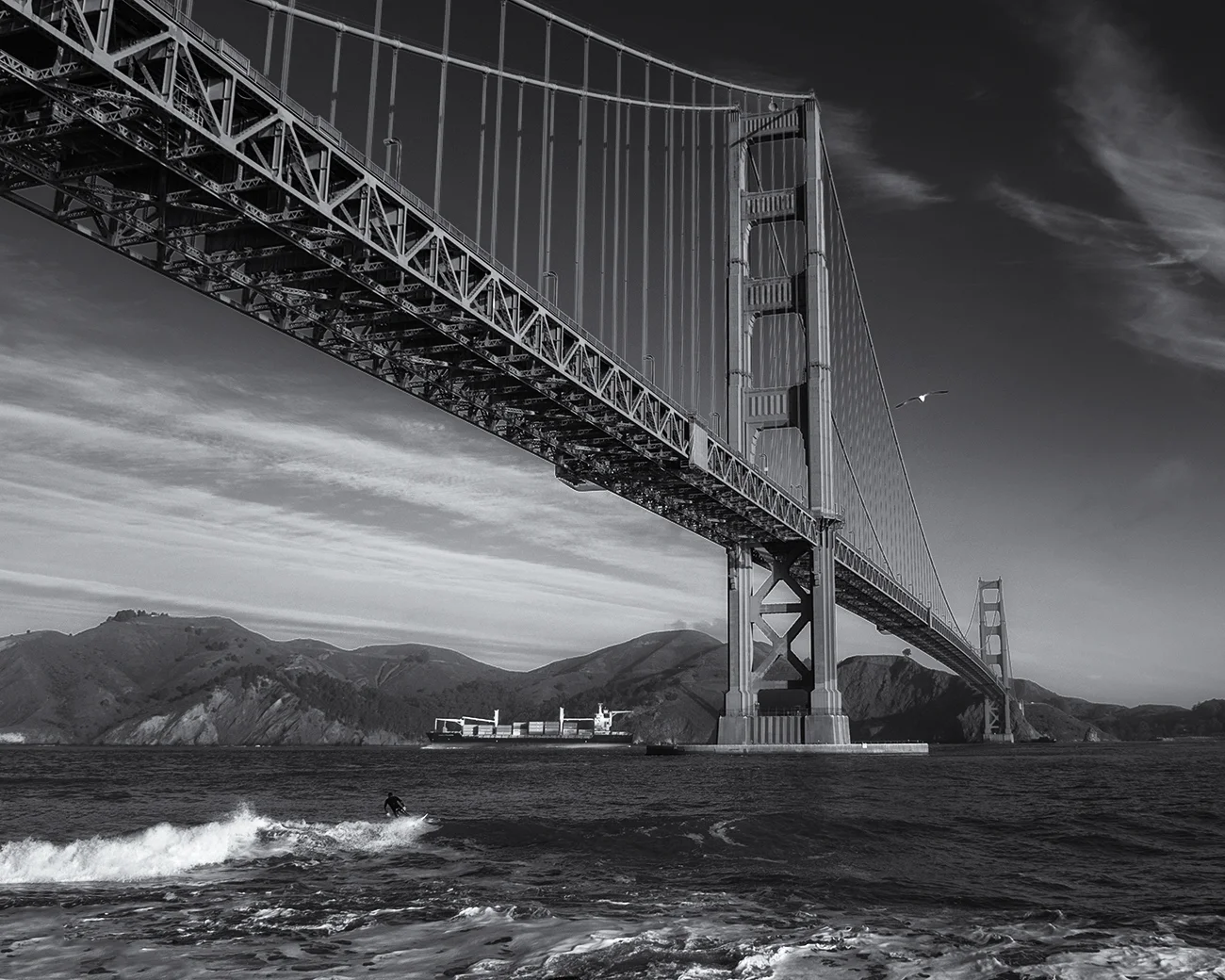 DSC_0024_bw.jpg