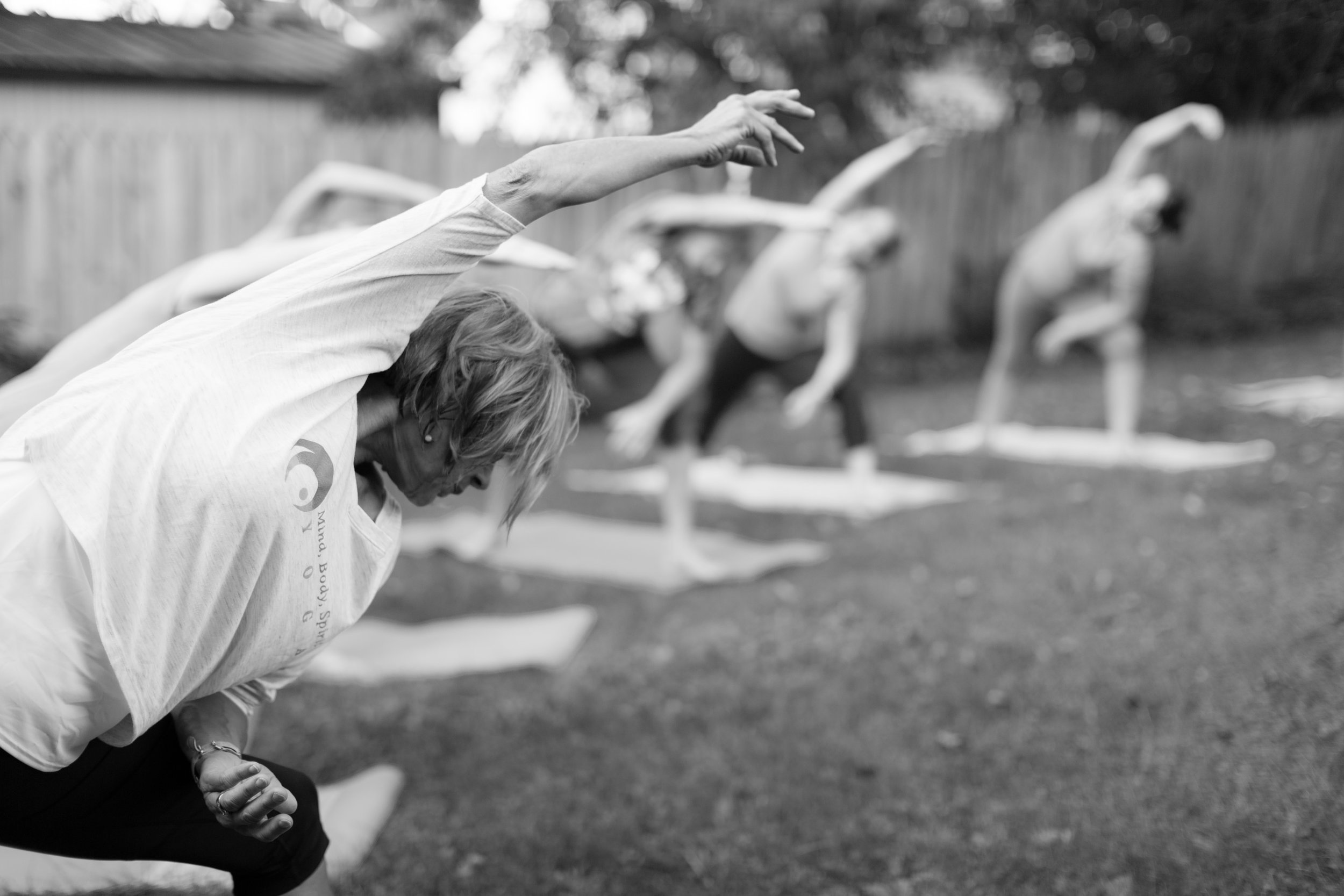 005-Outdoor-Yard-Yoga-Classes-Medford-Wisconsin.jpg