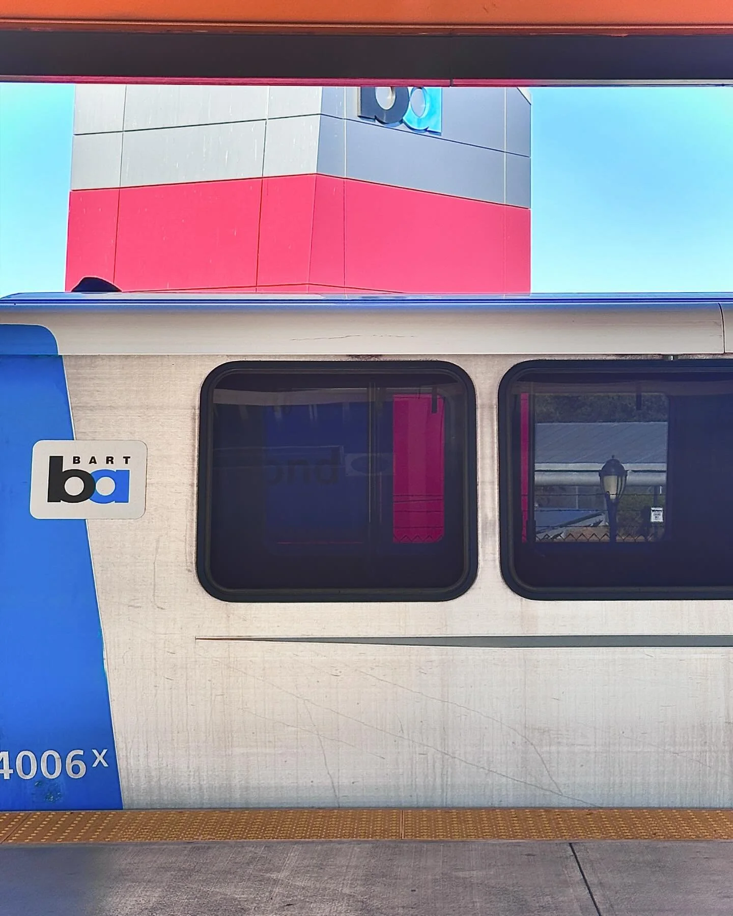 Afternoon commute boredom