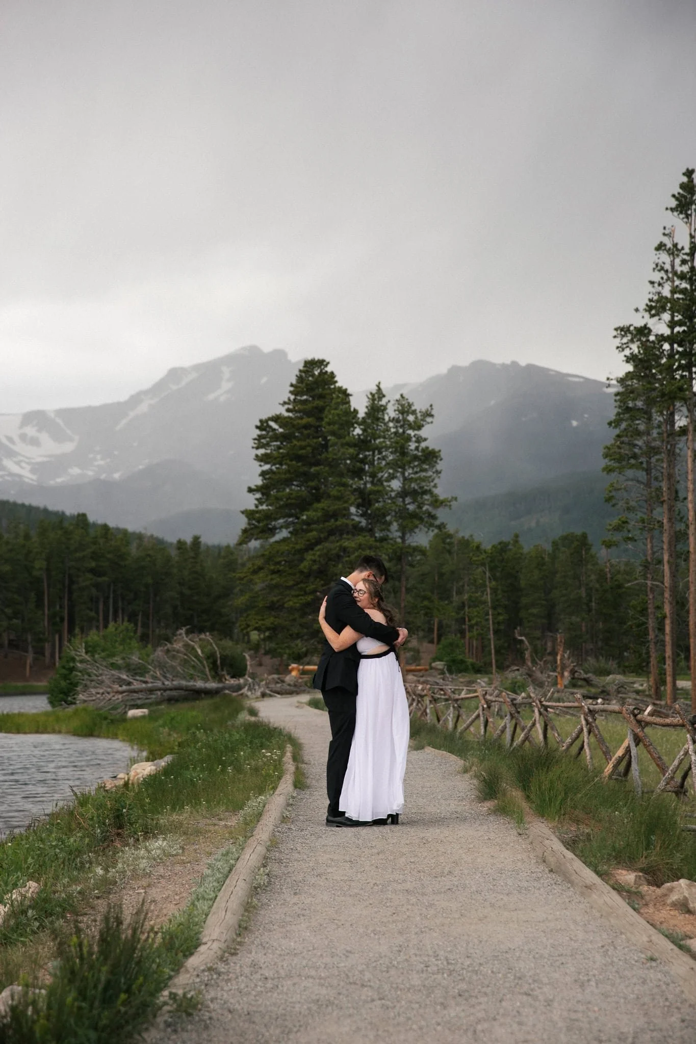20200628-Colorado—SpragueLake-Bridget and Chris-99-X4.jpg