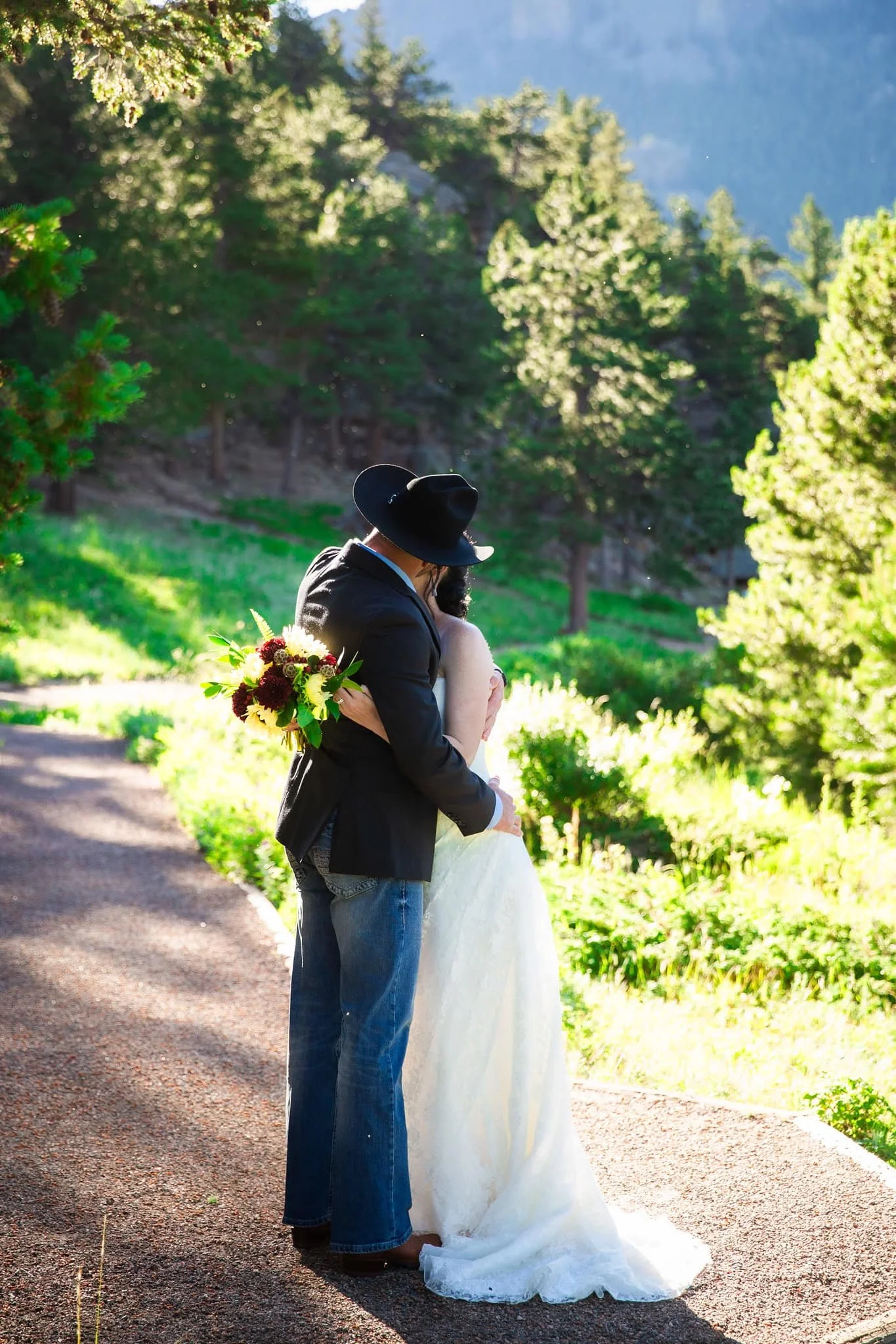 20230722-Colorado-lilylake-shannon and chris-205-X4.jpg