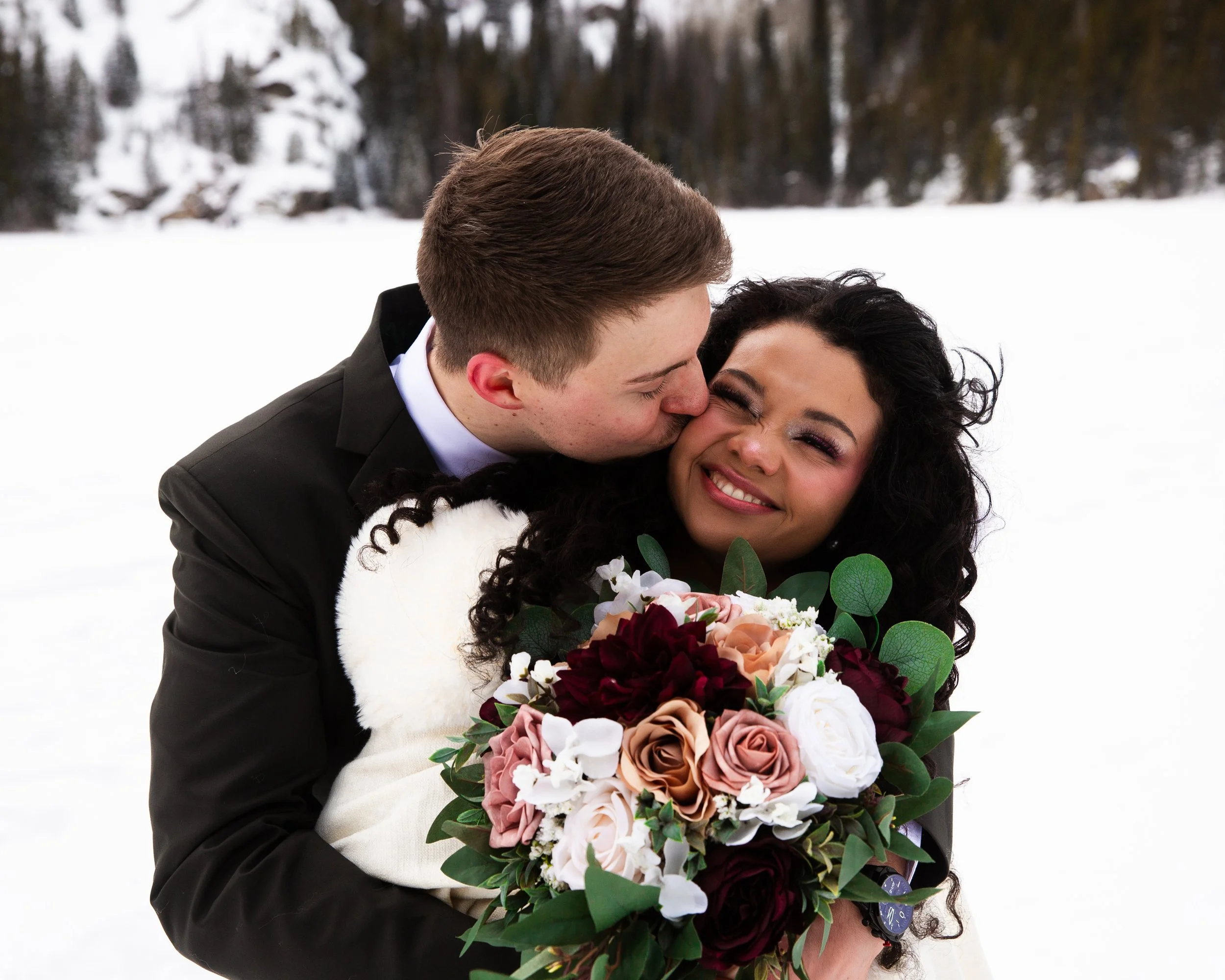 20241227-colorado-bearlake-cheyenne and kyle-209.jpg