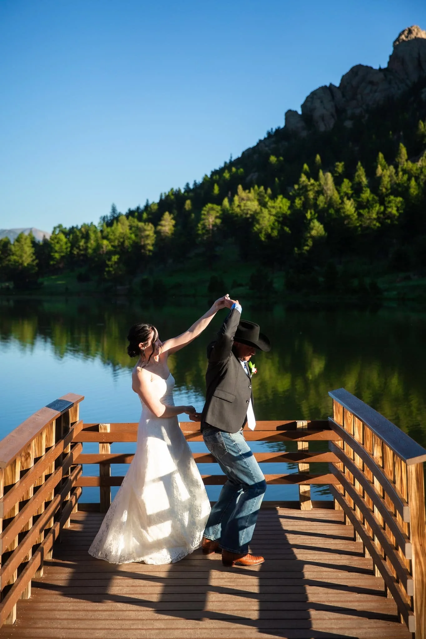 20230722-Colorado-lilylake-shannon and chris-71-X4.jpg