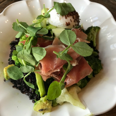 Healthy Brekkie Bowl with cured ham