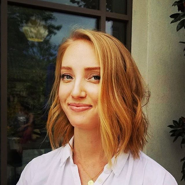 Want a fresh new look for spring? She did! We cut off all her long hair and gave her this adorable new look.

#springhairtrends #shorthairstyles #cutoffmyhair #strawberryblonde #copperhair #naturalhighlights #carmelvalleysalon #carmelvalleyhairstylis