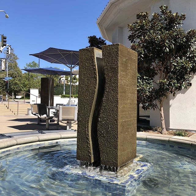 Spring is here. It is so nice and relaxing to sit outside in the sun in front of the salon and listen to the fountains while contemplating all the new spring trends 
#trendyhair #springhairtrends #style #funhair #summeriscoming #carmelvalleysalon #ca