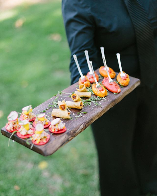 Scrolling through old galleries. Came across tasty wedding food. 🤤
.
.
.
.
#contax #contax645 #fujifilm #fuji400h #mediumformat #foodonfilm #weddingfood #weddingdetails #foodiesofinstagram #youvebeenserved #tastyfood #appetizers #bonappetit #caterin