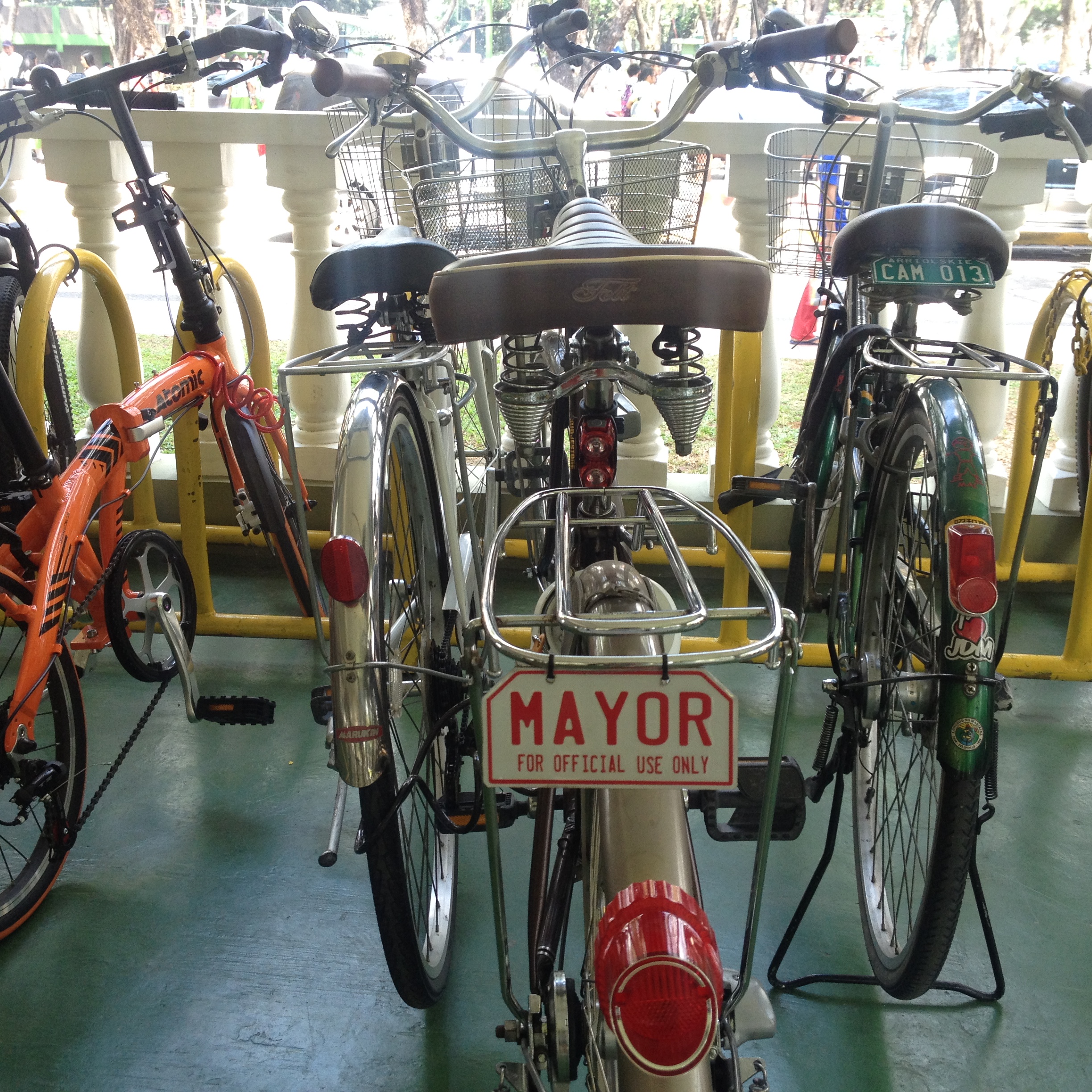 You know biking is a priority when the Mayor bikes to work! 