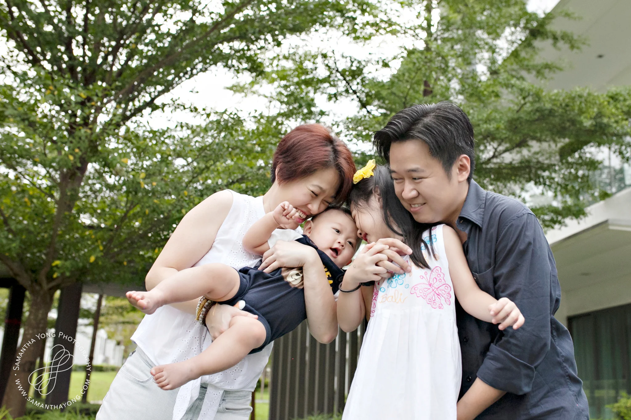 Family Portrait: The Oois