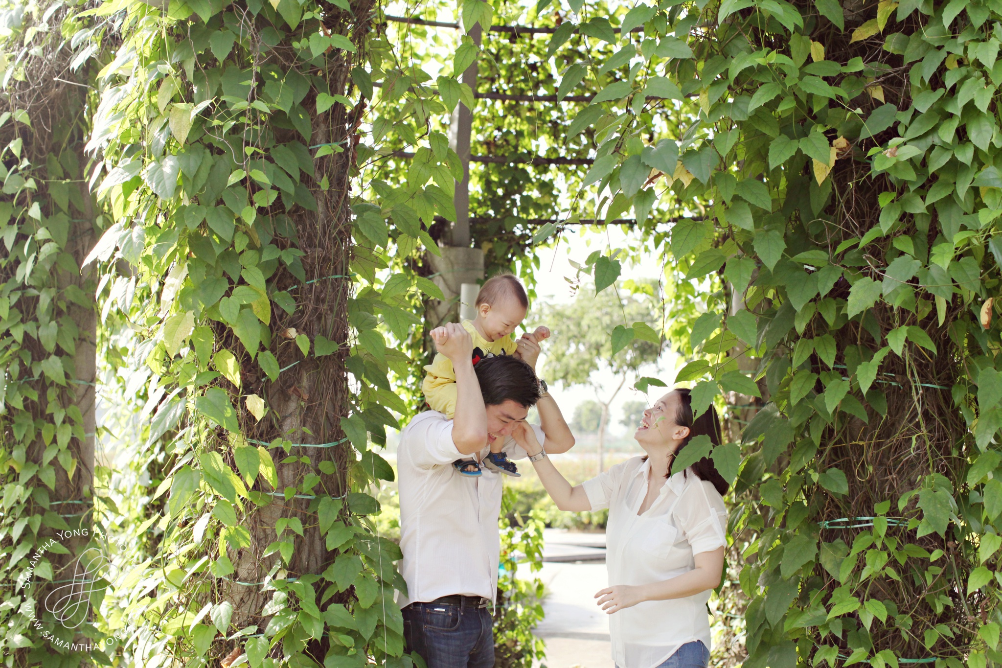 Family Portrait: The Guans