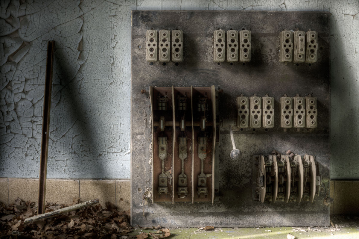 Lieux abandonnés - le préventorium Laelec - tableau électrique