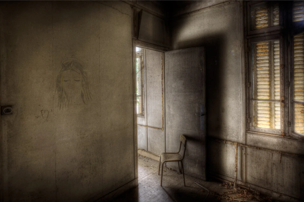 Lieux abandonnés - le préventorium Laelec - dessin d'un amoureux