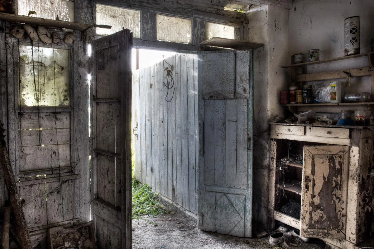 Lieux abandonnés - Cabane de pêcheur - les cordelles à anguilles