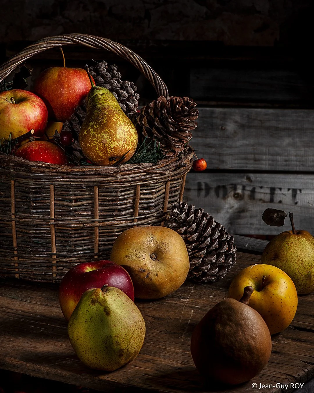 Pommes & poires en panier