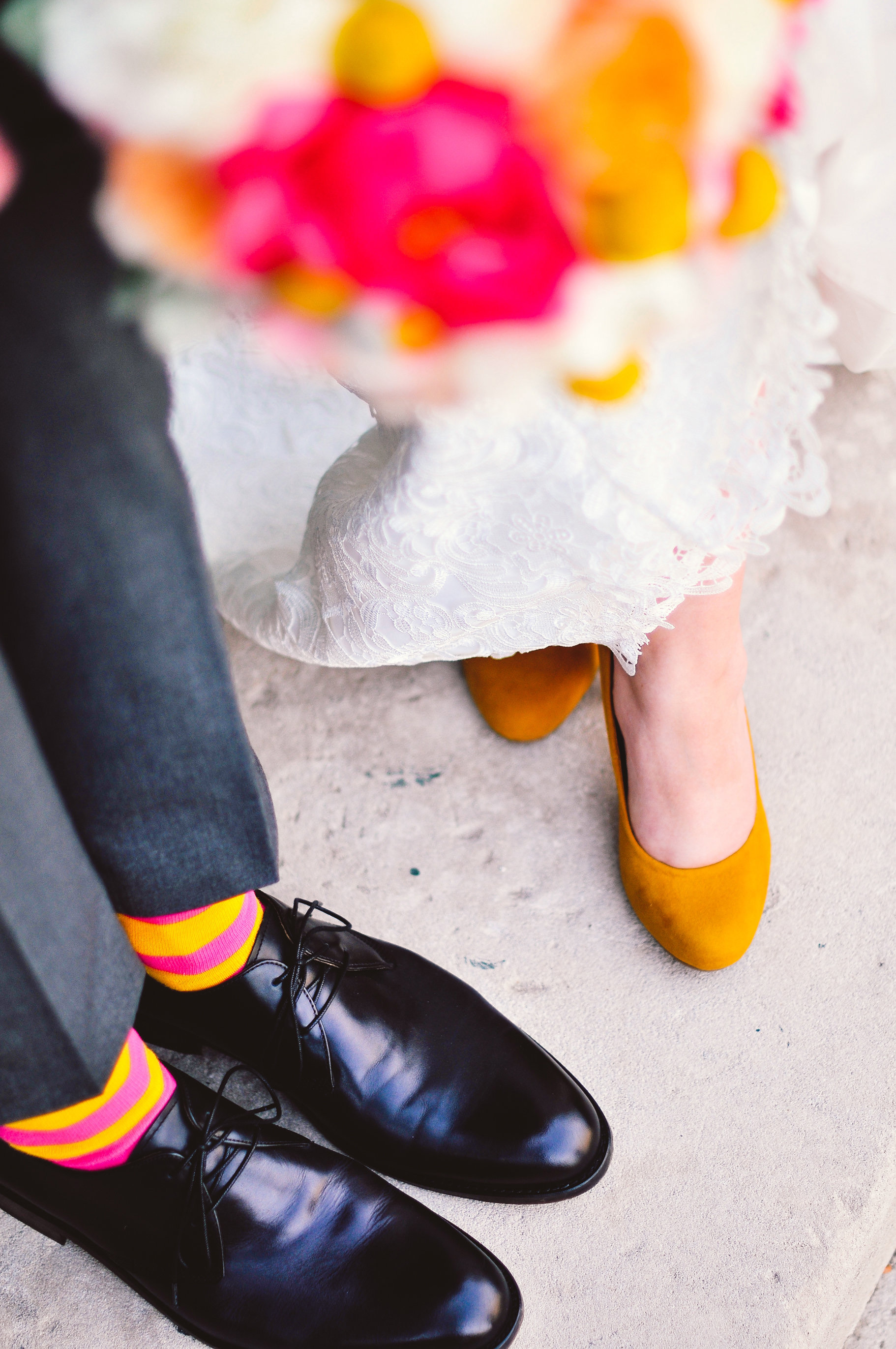 yellow and pink wedding colors