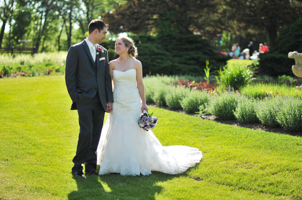 birdhaven-greenhouse-joliet-illinois-wedding-photographer-8.jpg