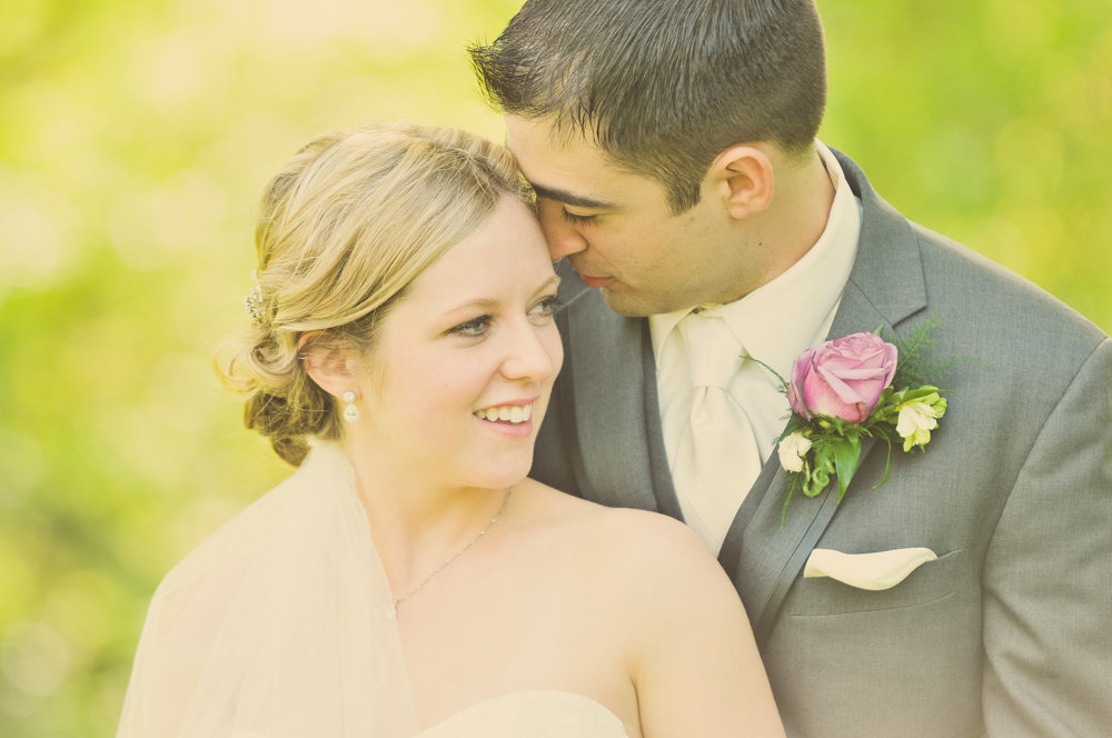 birdhaven-greenhouse-joliet-illinois-wedding-photographer-11.jpg