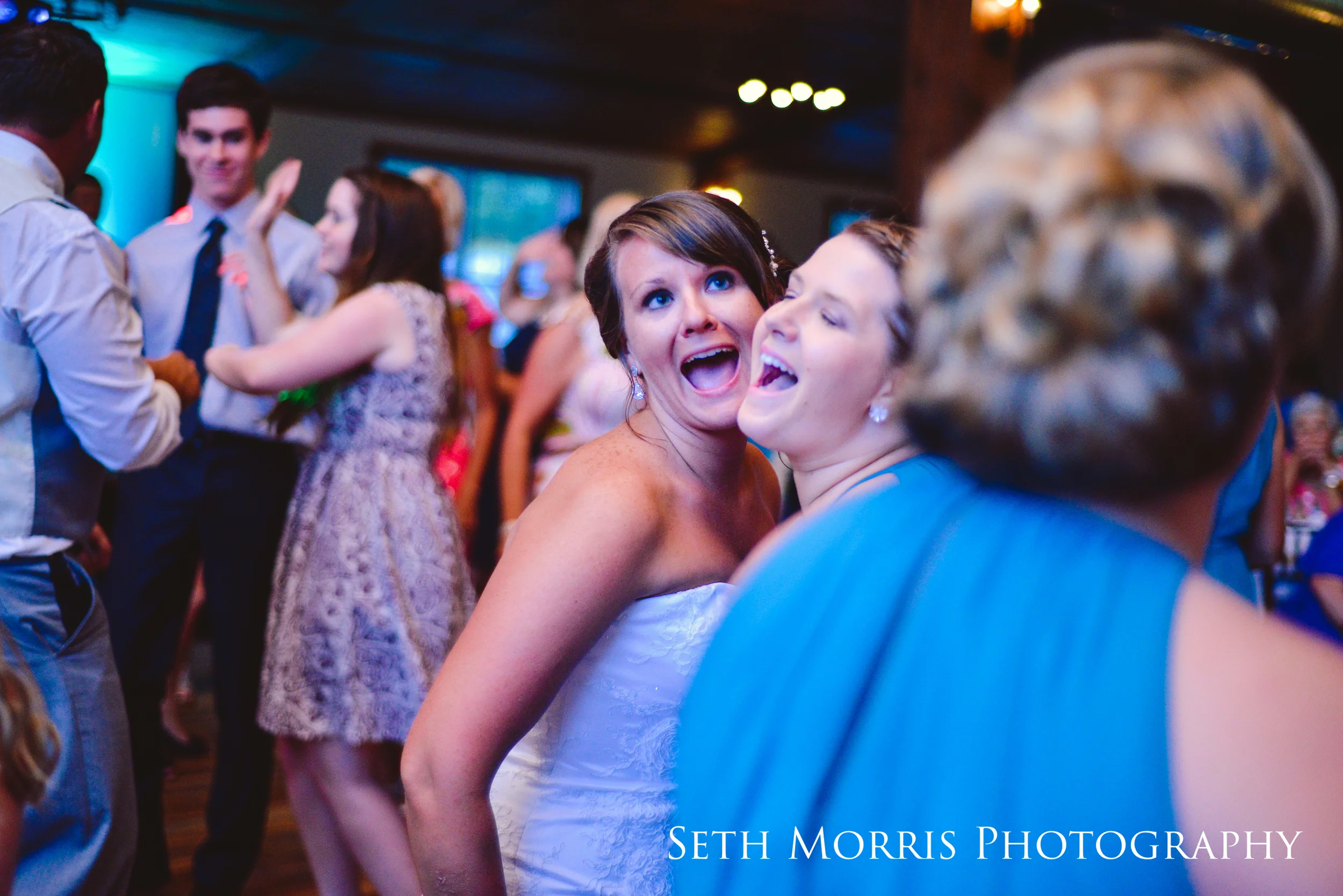 hornbaker-barn-wedding-photo-princeton-photographer-97.jpg