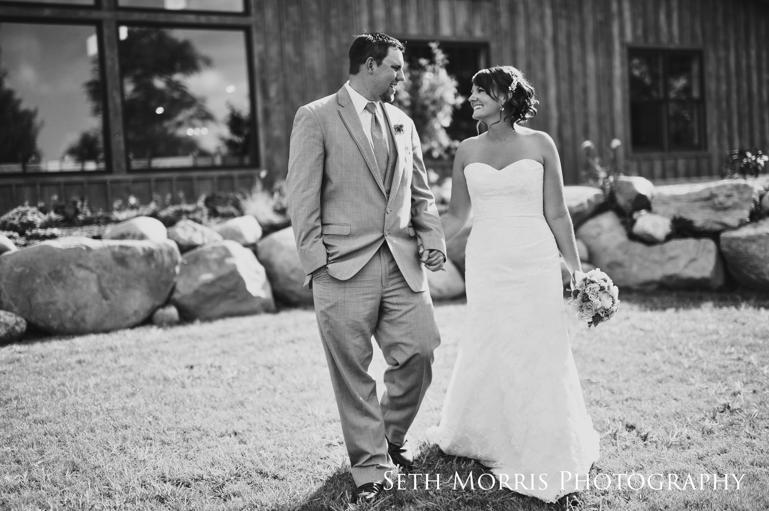 hornbaker-barn-wedding-photo-princeton-photographer-51.jpg