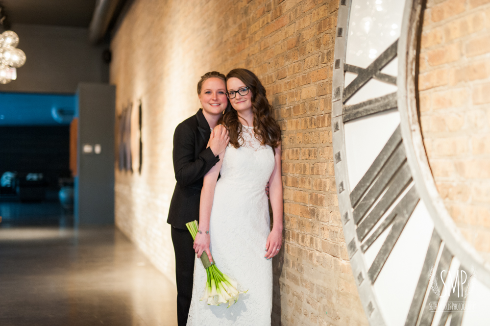 chicago-lesbian-wedding-architechural-artifacts-32.jpg