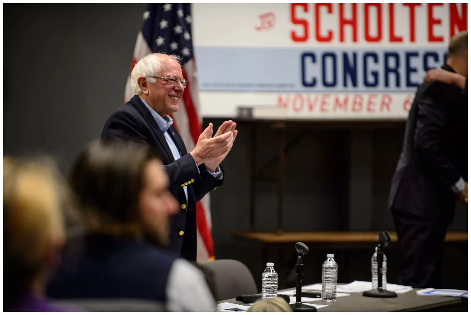 BernieInIowa10-21-18-18.jpg
