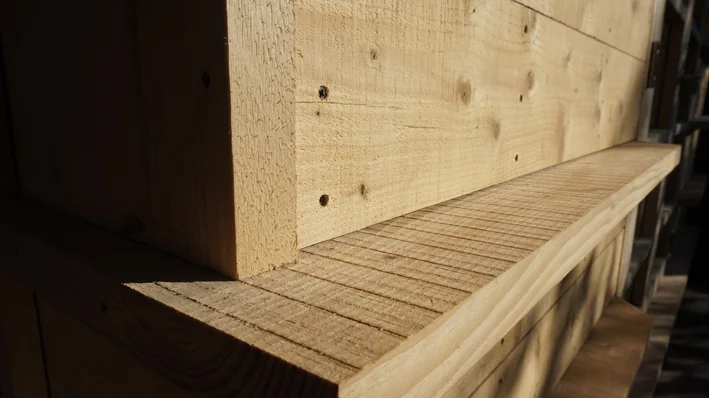Garden Room - Scaffold board timber detail