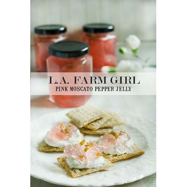 #lafarmgirljams #pinkmoscatopepperjelly Don&rsquo;t let the delicate blush color fool you - she packs a peppery punch. #madeinla #lajamjunkie #lafoodie #pepperjellytotherescue #foodblogger #lafoodblogger