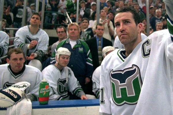 Hartford-Whalers-Logo-01.jpg