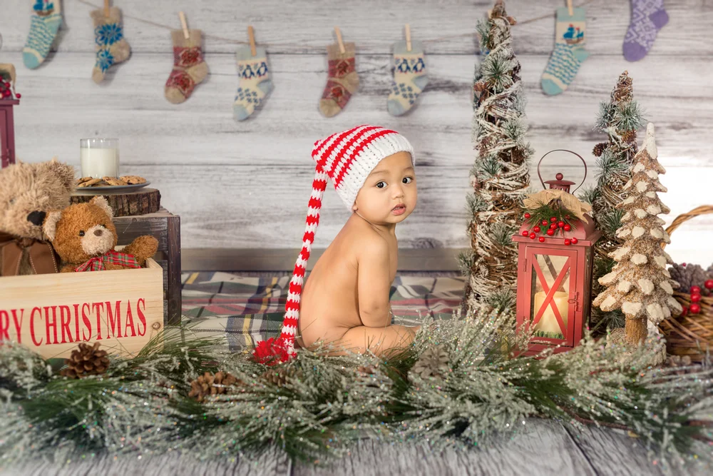 Los Angeles Baby Session Christmas Theme Cake Smash Pregnancy Photoshoot Los Angeles Baby Session Christmas Theme Cake Smash Pregnancy Photoshoot