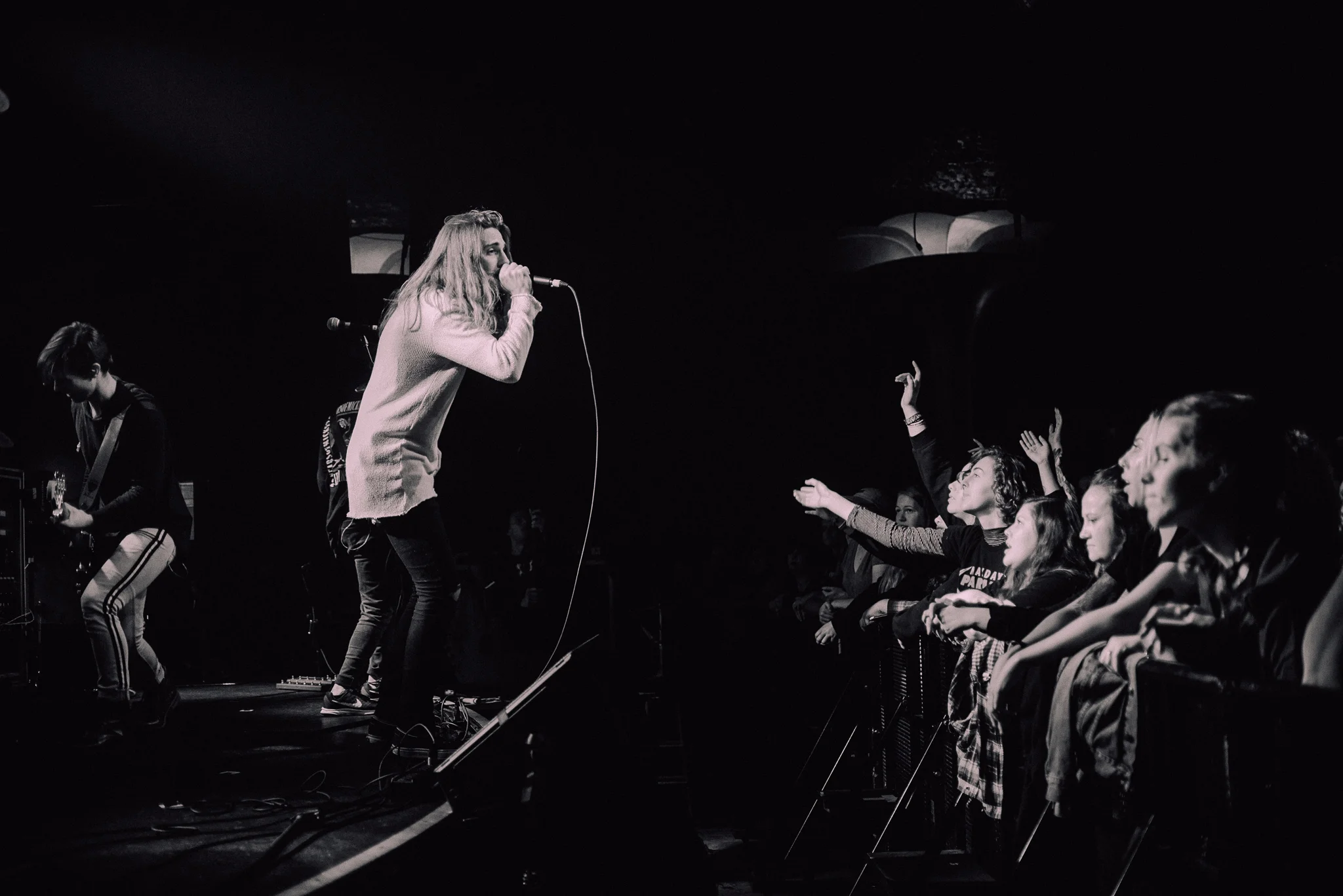 PHOTO GALLERY: Oh, Weatherly in Seattle, WA