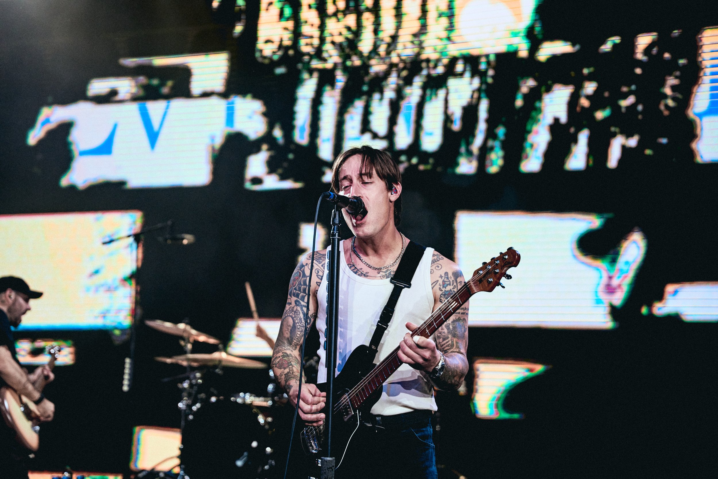 Silverstein END Day 1 @drewwhitmanphoto 04.jpg