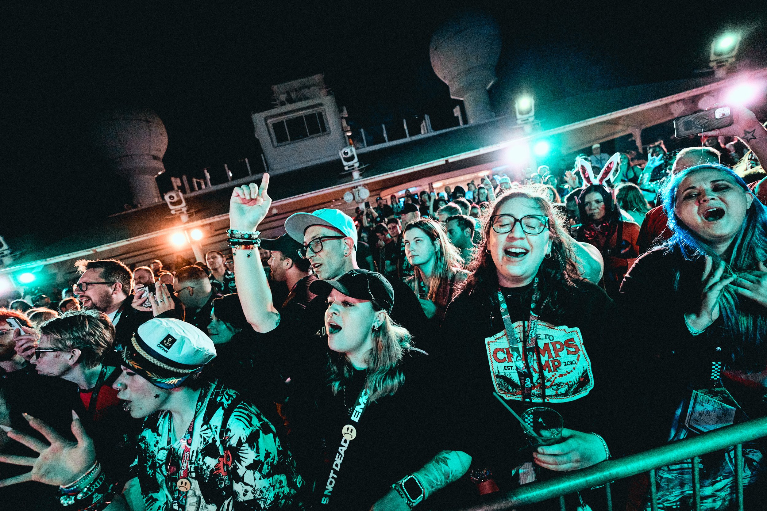 Escape The Fate END @drewwhitmanphoto 40.jpg