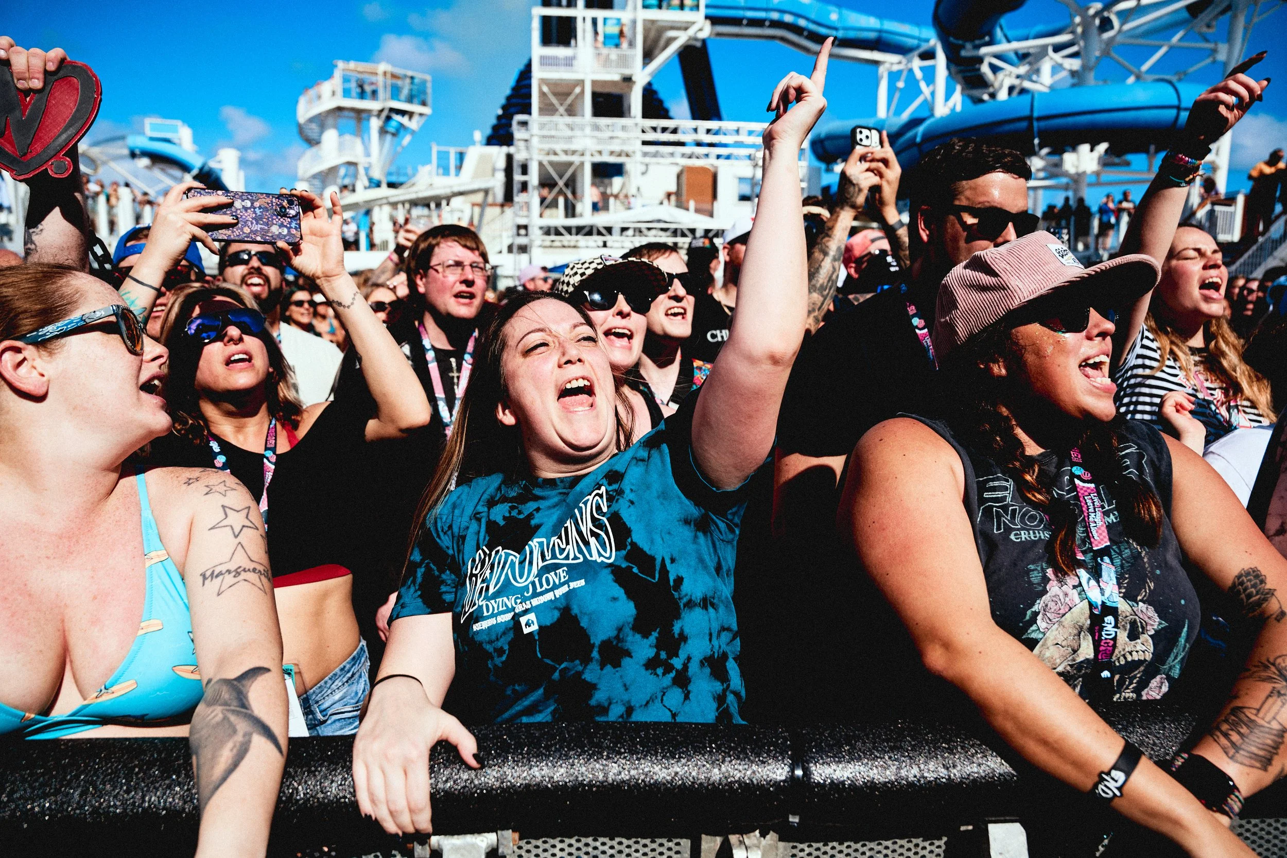 Hawthorne Heights END Day 2 @drewwhitmanphoto 28.jpg