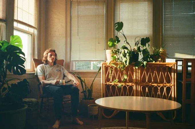 Second film drop! 

✨September: slowly but surely packing up the apartment. This place really did have the best light. 

✨September: Late Air Wine Bar in Savannah, Georgia.

✨August: Boston Public Garden on my way to my market booth on Boylston Stree