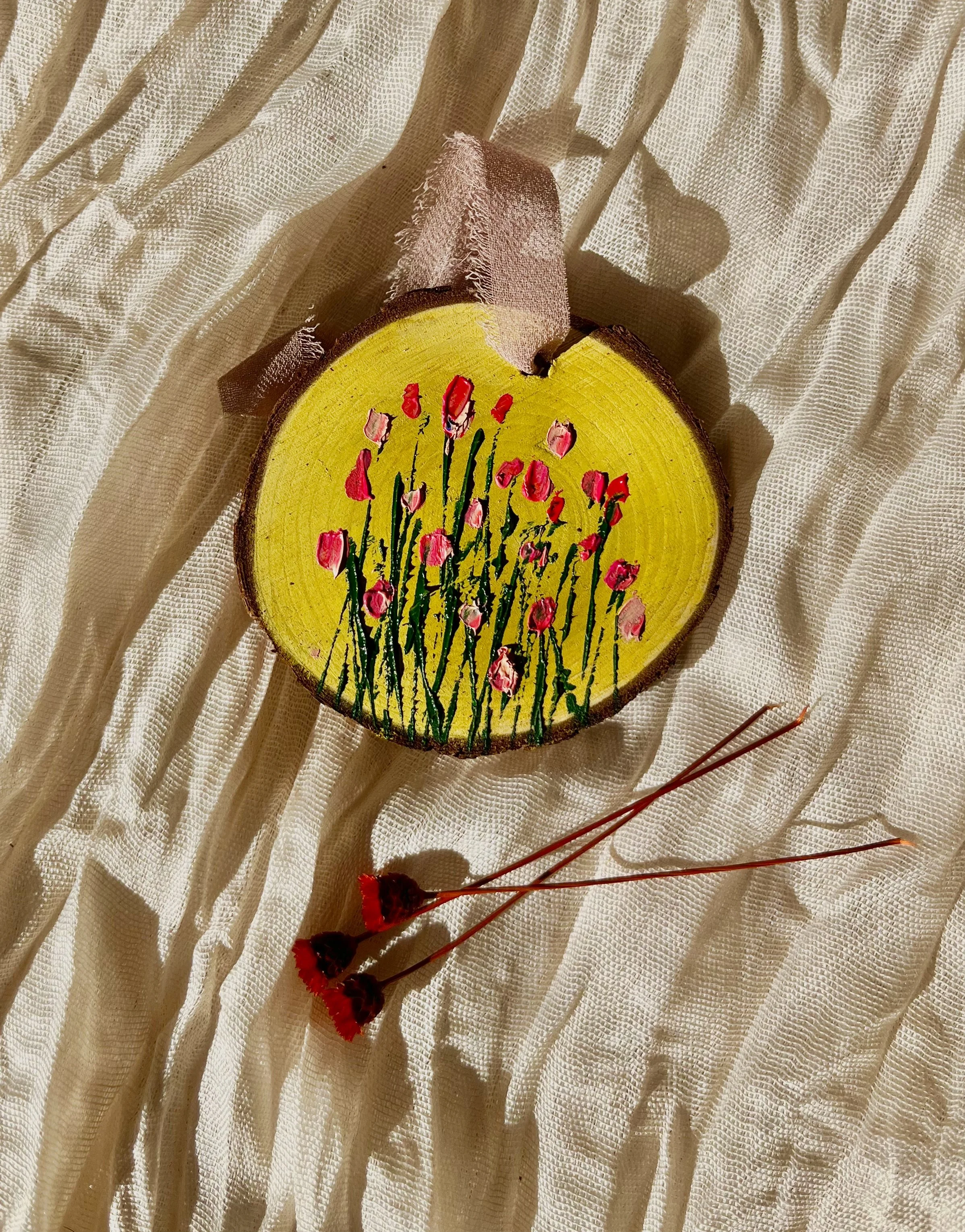 The Mr. Collins (Mini Wallflower)