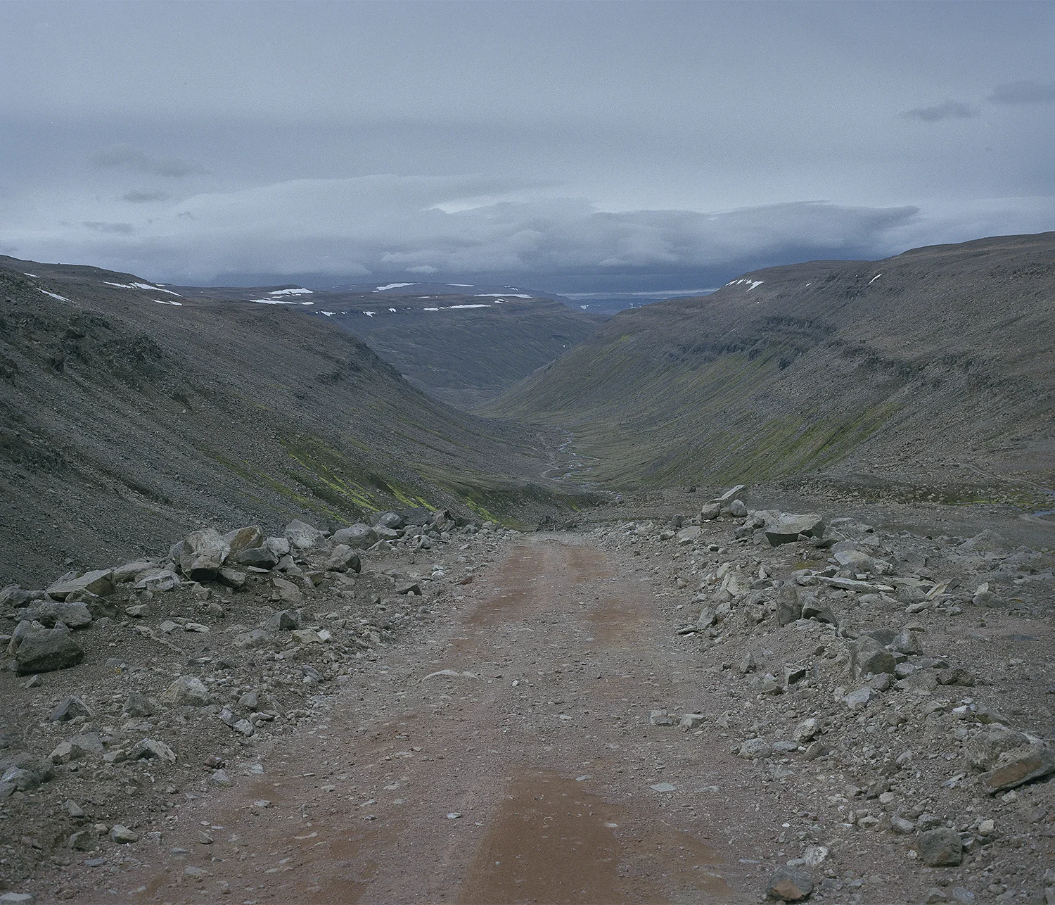 The road down from the volcanic highlands down to the northern coast