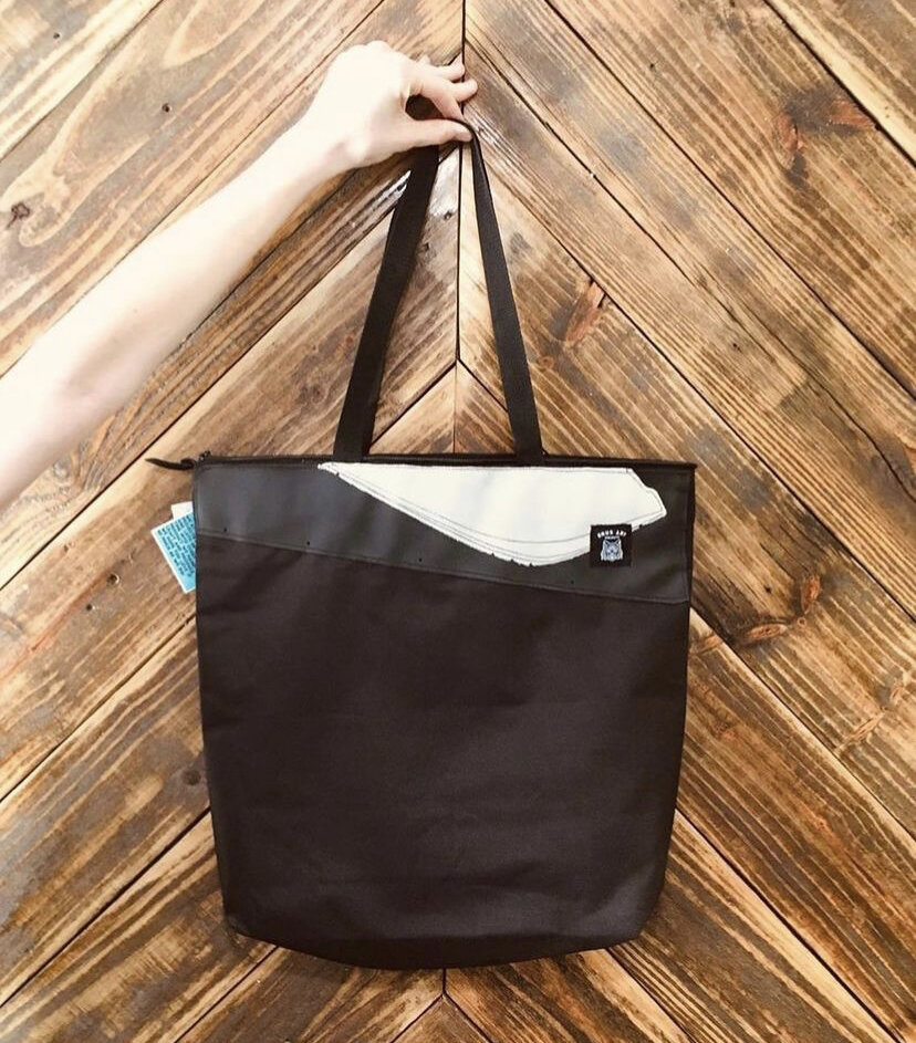 116C01B9-7B34-42FC-A389-F0C538B8E834