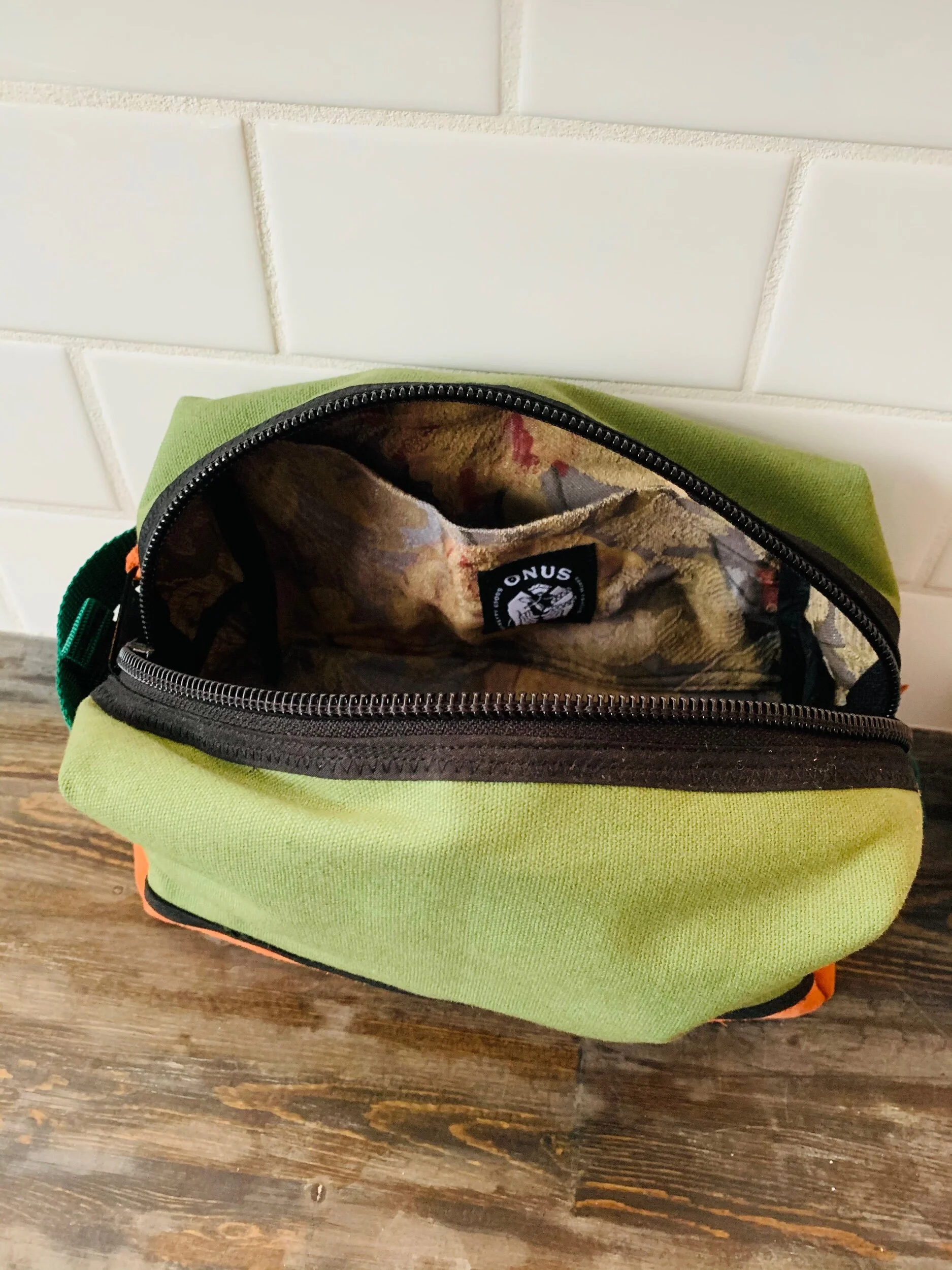 9BC4A67C-5496-49A3-BA9B-FDF41DD6CF49